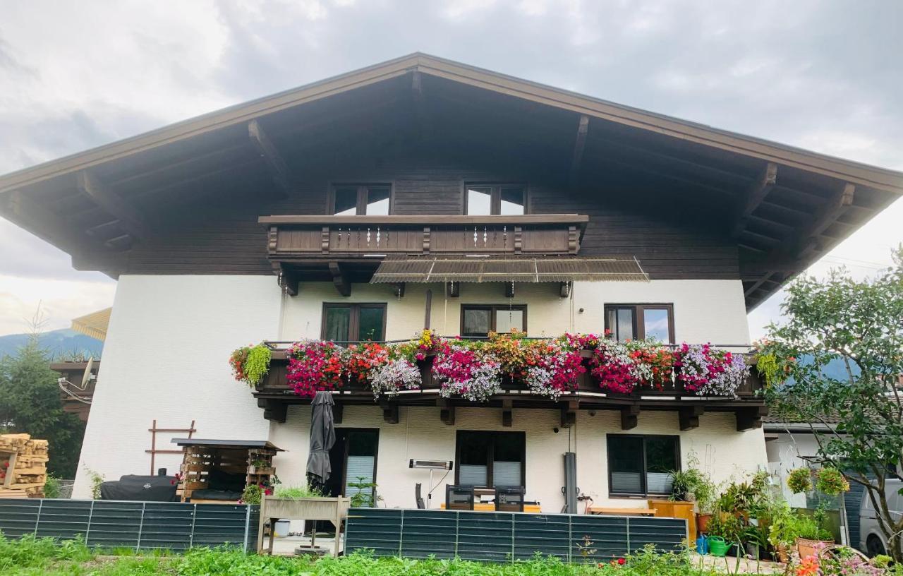 Bergblick Apartment Saalfelden ภายนอก รูปภาพ