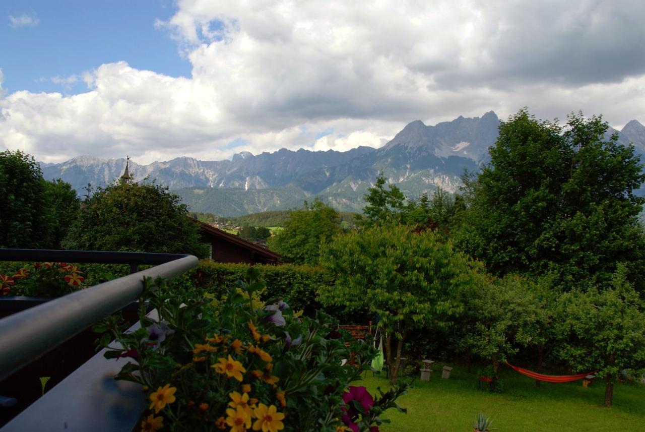 Bergblick Apartment Saalfelden ภายนอก รูปภาพ